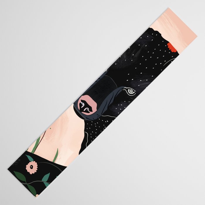 Floral Bear Table Runner Gallery Image 3