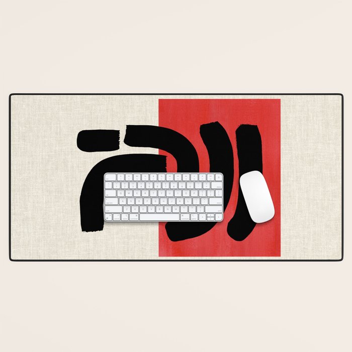 Red Round Desk Mat Gallery Image 1