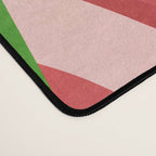 Parrot in a Tropical Setting 3 Desk Mat Gallery Image 4