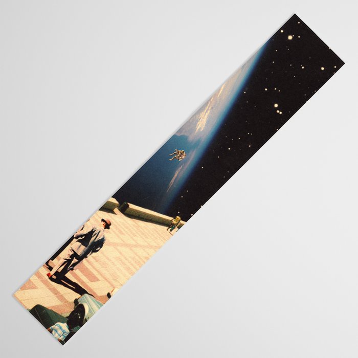 Space Promenade Table Runner Gallery Image 3