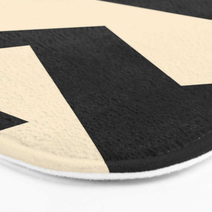 Minimalist 106 Bath Mat Gallery Image 3