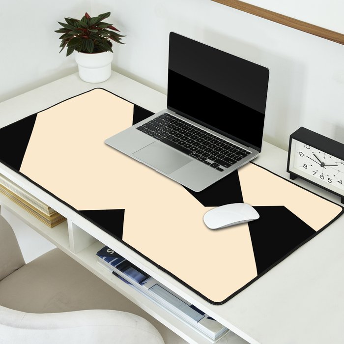 Minimalist 106 Desk Mat Gallery Image 2