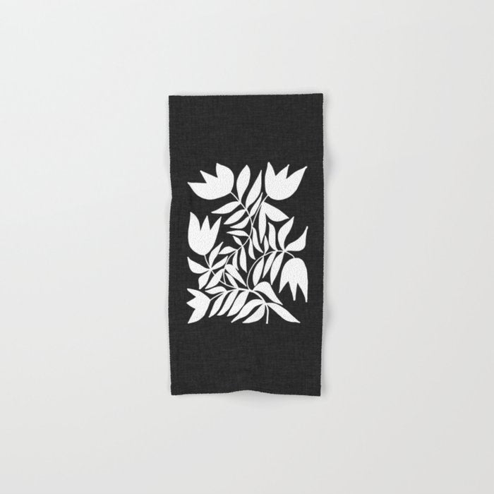 Triple Lip Vining Tulip ii Bath Towel Gallery Image 1