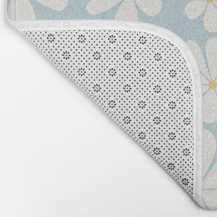 Retro Daisy Pattern - Pastel Blue Bath Mat Gallery Image 2