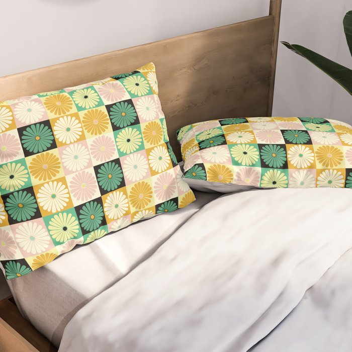Retro Flowers Check Pattern XXV Pillow Sham Gallery Image 2