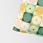 Retro Flowers Check Pattern XXV Pillow Sham Gallery Image 4
