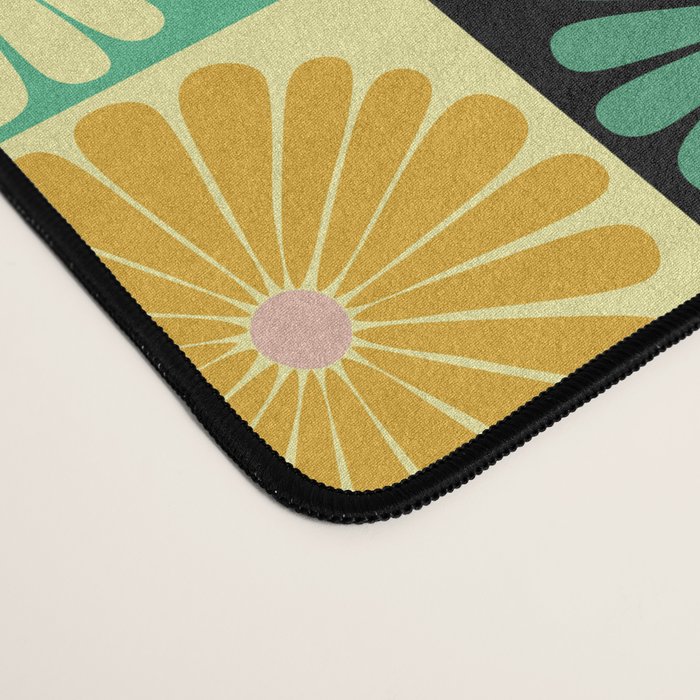 Retro Flowers Check Pattern XXV Desk Mat Gallery Image 4