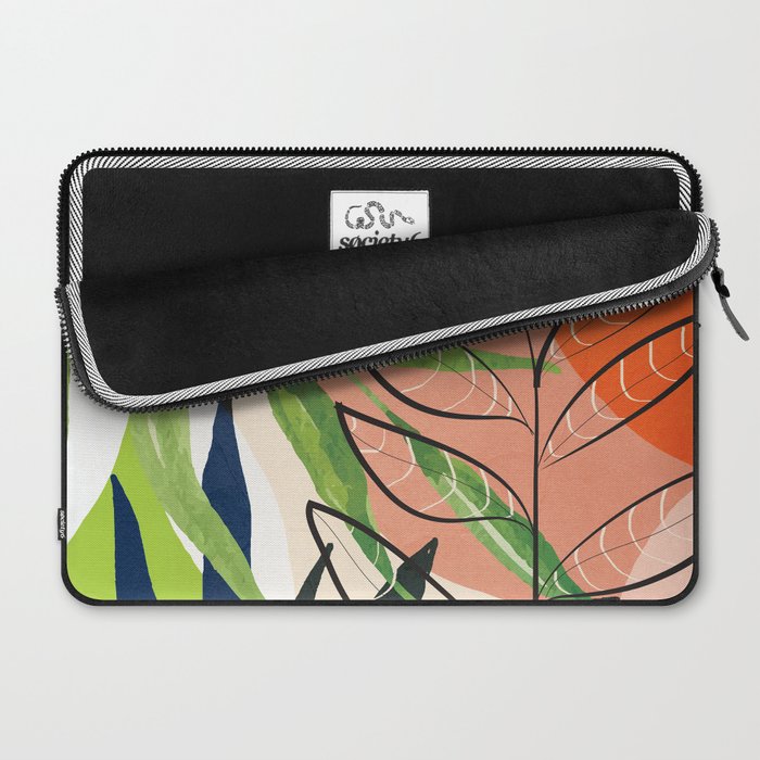 Peaceful Garden Feelings 10 Laptop Sleeve Gallery Image 2