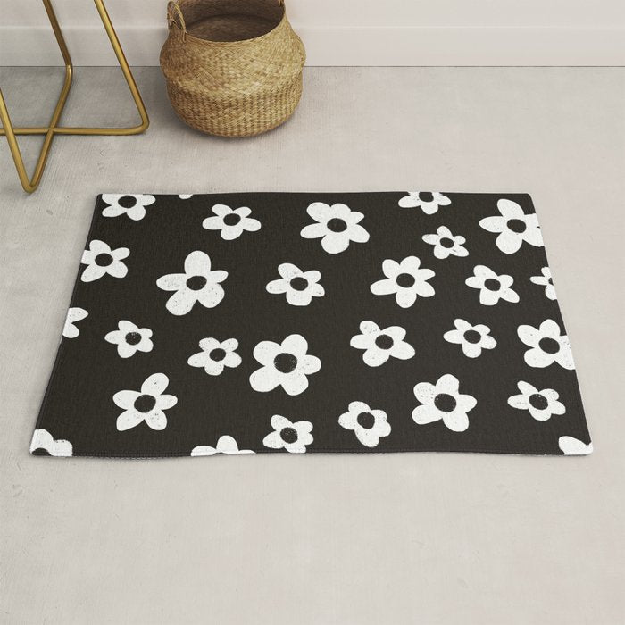 Black garden Rug Gallery Image 1
