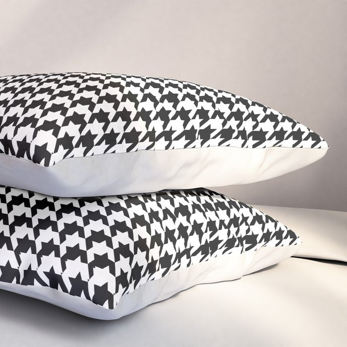 Houndstooth (black and white) Pillow Sham Gallery Image 3