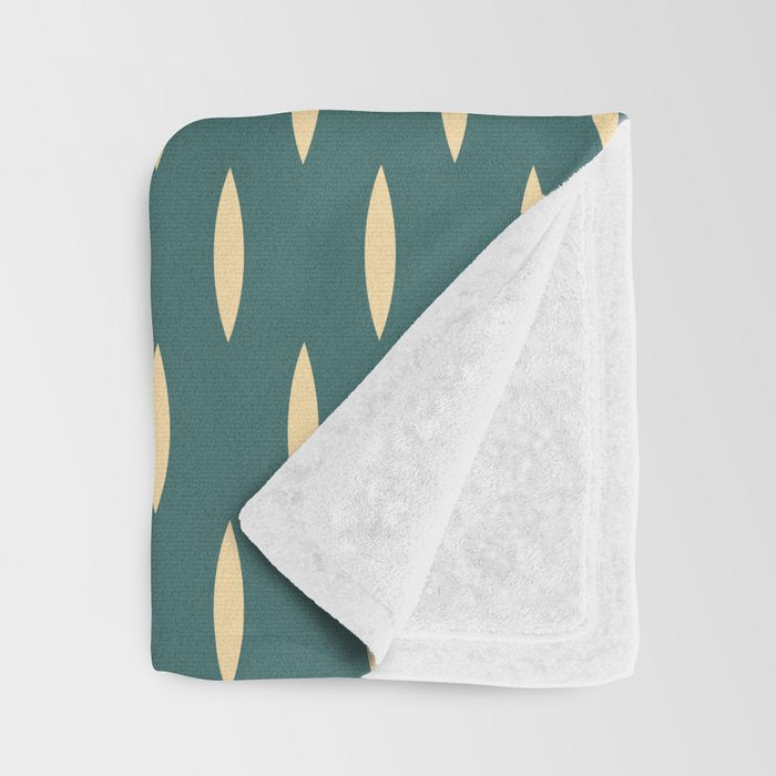 Minimalist Dash Pattern Casvani Throw Blanket Gallery Image 3