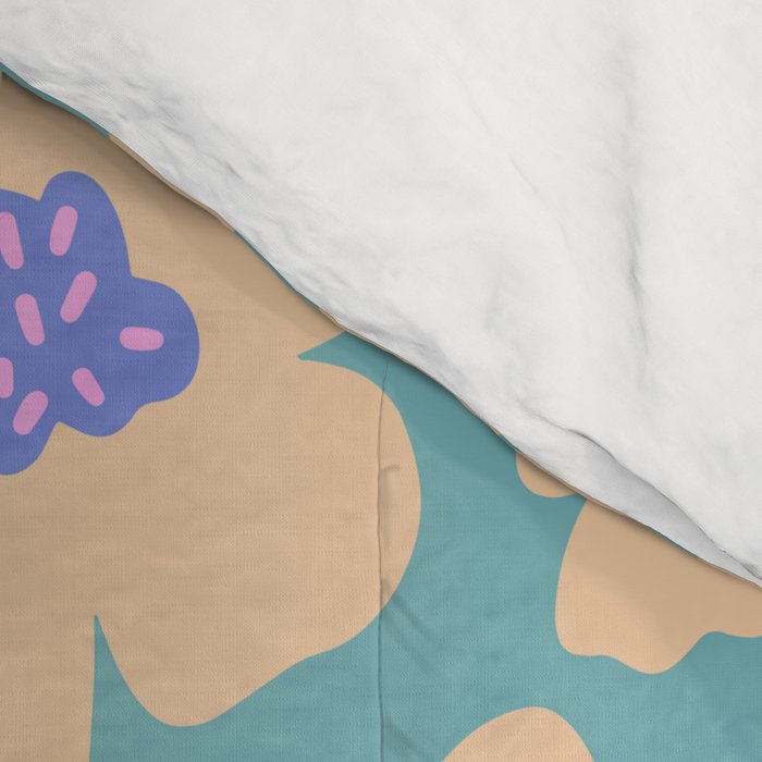 Retro Daisy - Turquoise, Very Peri, Pink, cream Comforter Gallery Image 4