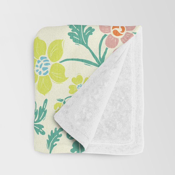 Classic Chinese-Inspired Pastel Floral Pattern Throw Blanket Gallery Image 3