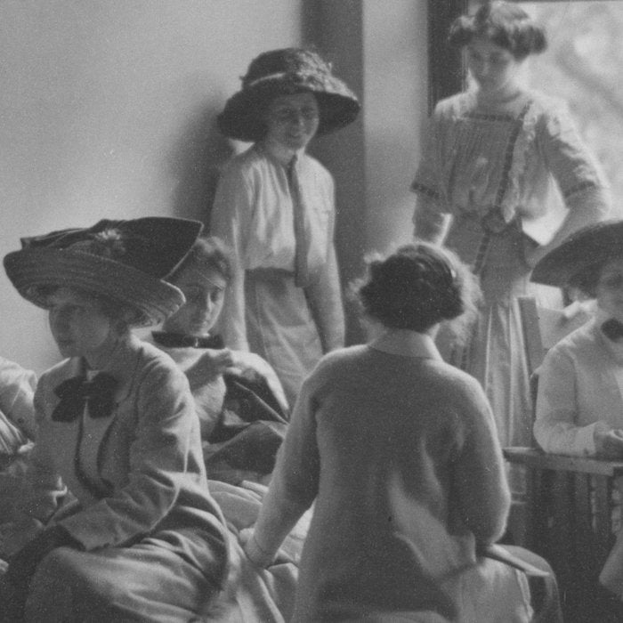 Meeting of the minds, 1912 Columbia Teacher's College vintage black and white portrait photograph Coffee Mug Gallery Image 2