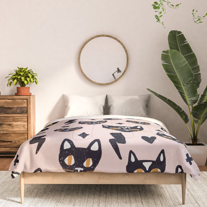 Spooky Kitties â Blush Comforter Gallery Image 3