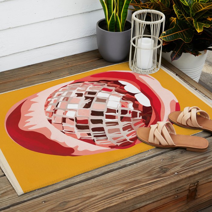 Disco Kiss 4 Outdoor Rug Gallery Image 2