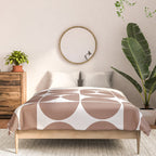 Mid Century Modern Geometric 04 Mocha Mousse Comforter Gallery Image 3