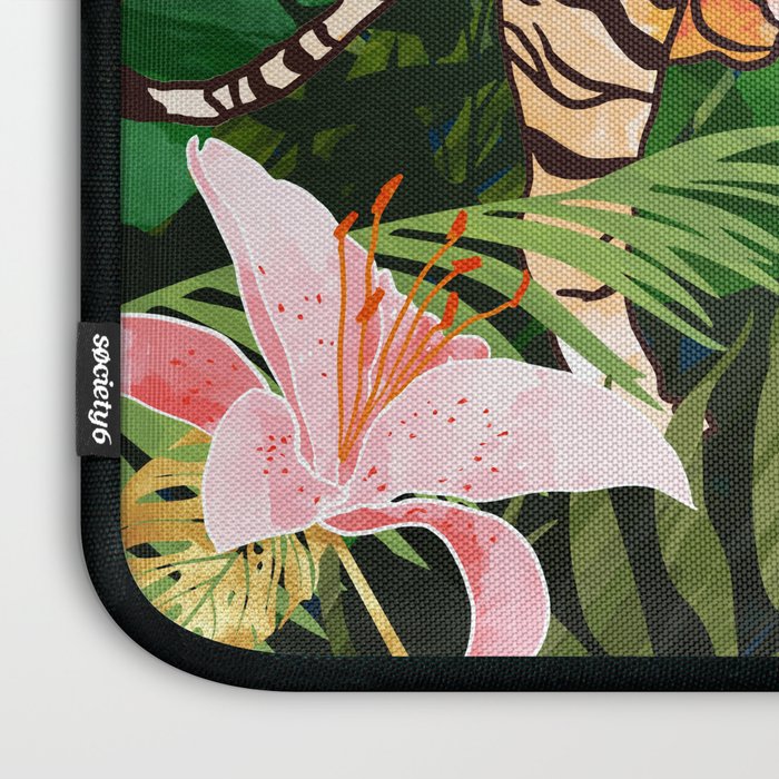Tiger Dream Laptop Sleeve Gallery Image 3