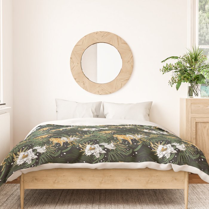 Cheetah in the glamorous nocturnal jungle Duvet Cover Gallery Image 3