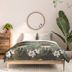 Cheetah in the glamorous nocturnal jungle Comforter Gallery Image 3