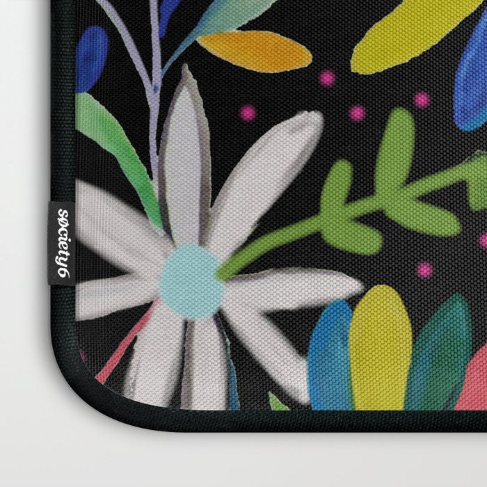 pajaros Otomi Laptop Sleeve Gallery Image 3