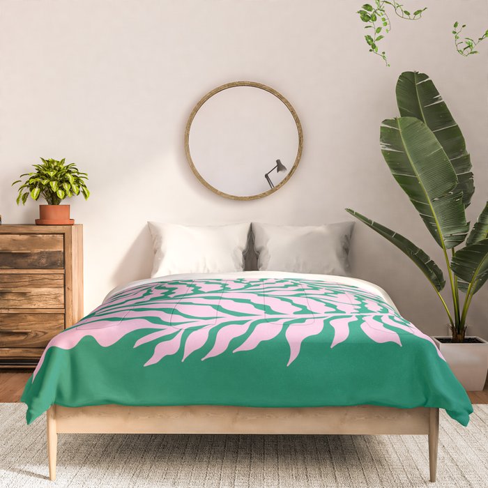 Sage & Chantilly Fern: Ferns 01 Comforter Gallery Image 3