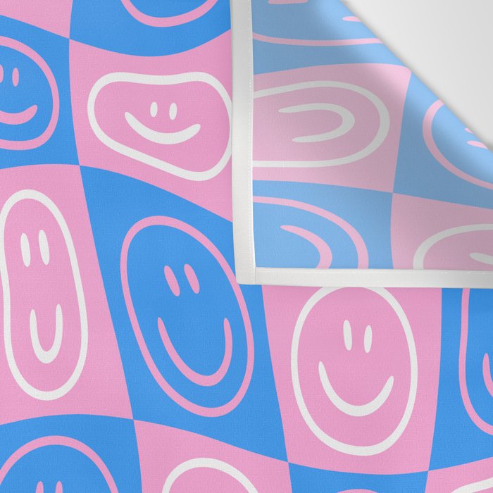 Retro happy face checkered pattern Wall Tapestry Gallery Image 3