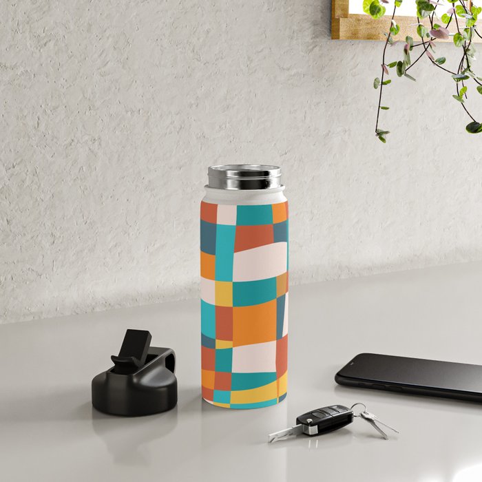Geometric Checkered Prints Water Bottle Gallery Image 4