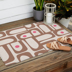 Midcentury Modern Abstract Piquet Pattern Inspired by PANTONE 17 1230 Color of the Year Mocha Mousse Outdoor Rug Gallery Image 2