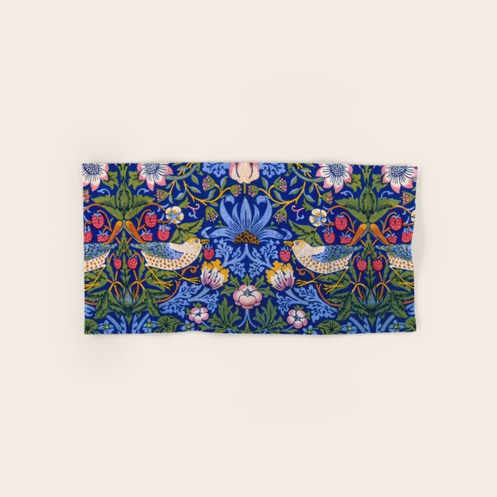William Morris "Strawberry Thief" 1. Bath Towel Gallery Image 1