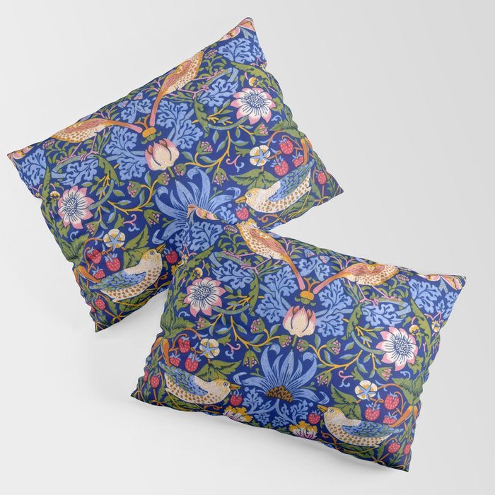 William Morris "Strawberry Thief" 1. Pillow Sham Gallery Image 3