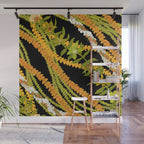 Diagonal Lei with more pakalana to add more green to the design Wall Mural Gallery Image 1