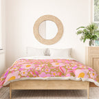 Retro vintage pink daisies pattern  Duvet Cover Gallery Image 3