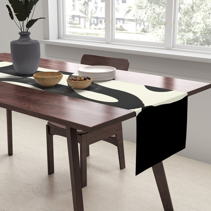 MIRROR 01 Table Runner Gallery Image 2
