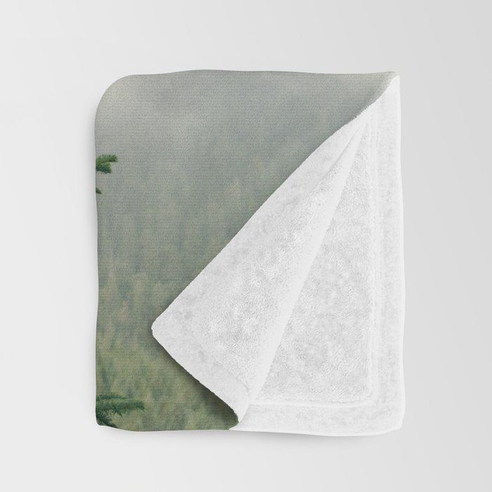 Single Tree Throw Blanket Gallery Image 3