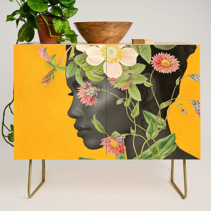 Bloom 17 Credenza Gallery Image 1