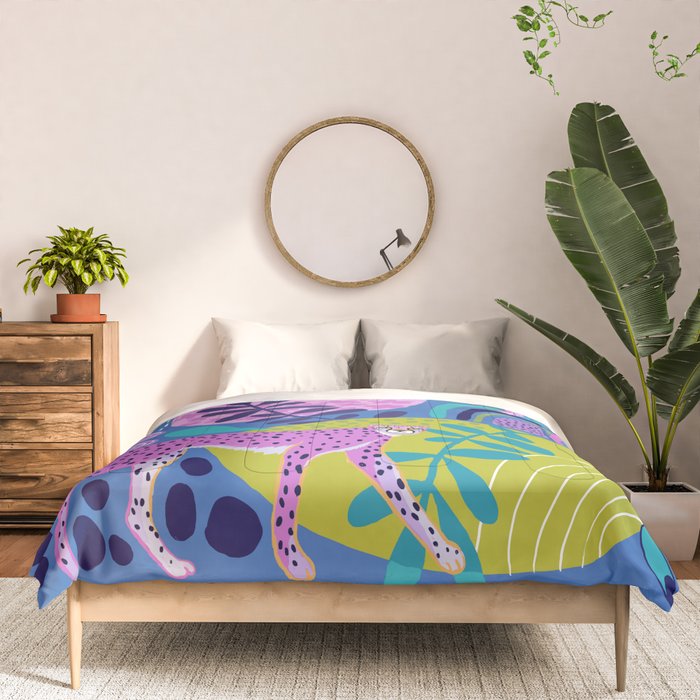 Two Cheetahs on Blue Comforter Gallery Image 3