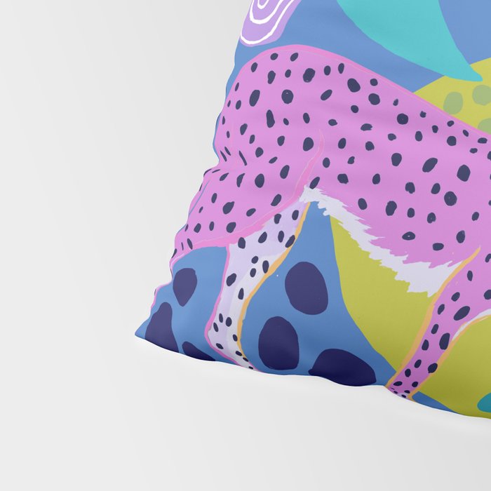 Two Cheetahs on Blue Pillow Sham Gallery Image 4