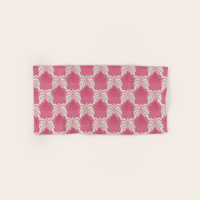 Minimal leaf and vase pattern Bath Towel Gallery Image 1