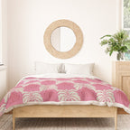 Minimal leaf and vase pattern Duvet Cover Gallery Image 3