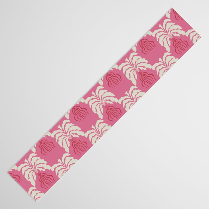 Minimal leaf and vase pattern Table Runner Gallery Image 3