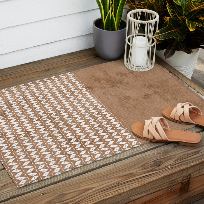 Two Toned Tan Texture Outdoor Rug Gallery Image 2