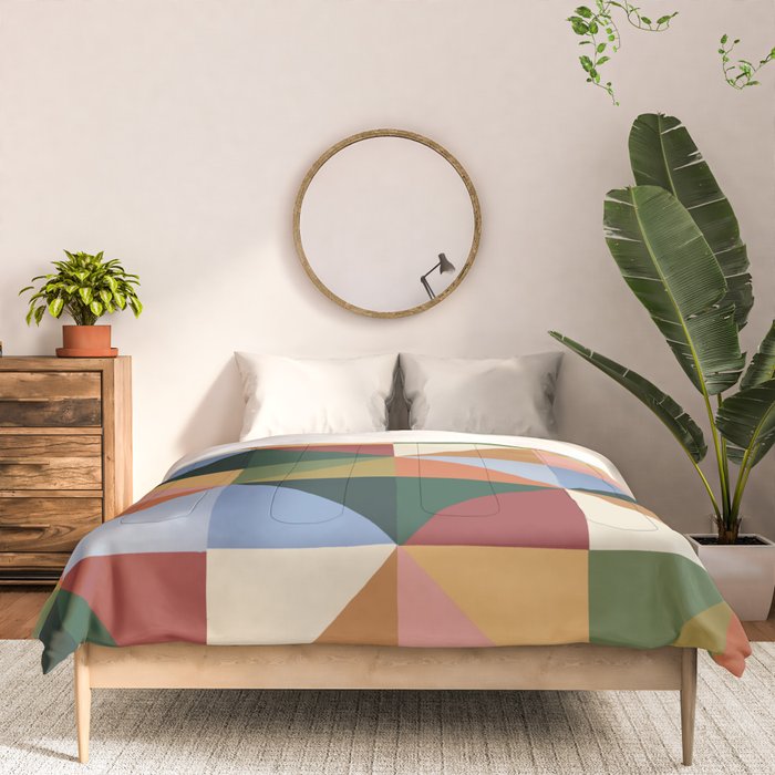 Warm triangles Comforter Gallery Image 3