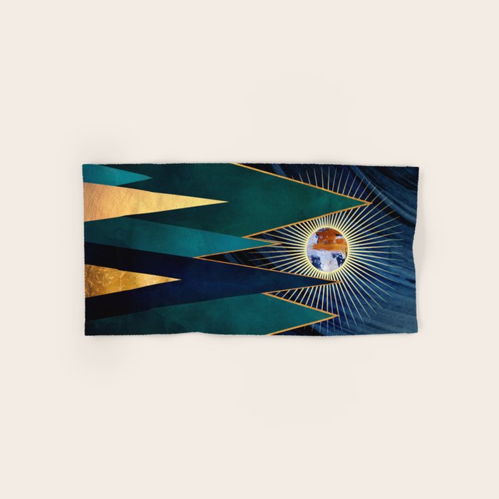 Metallic Peaks Bath Towel Gallery Image 1