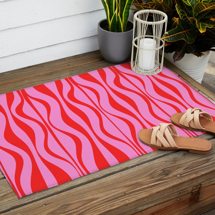 Retro Mod Hourglass Abstract Midcentury Modern Pattern in Preppy Pink and Red Outdoor Rug Gallery Image 2