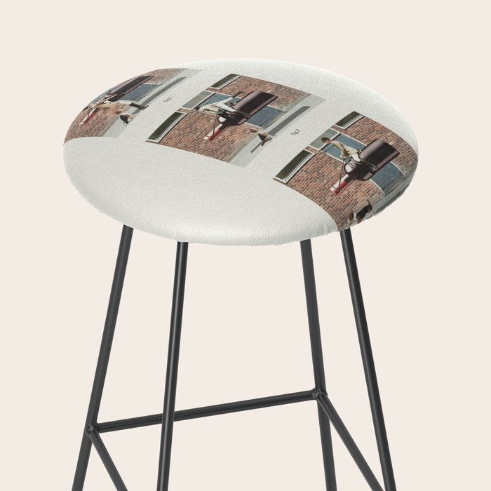 Eqwine Ride - A Wine Mount Stool Gallery Image 2