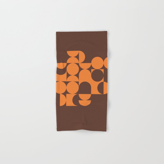 Retro 10A Bath Towel Gallery Image 1