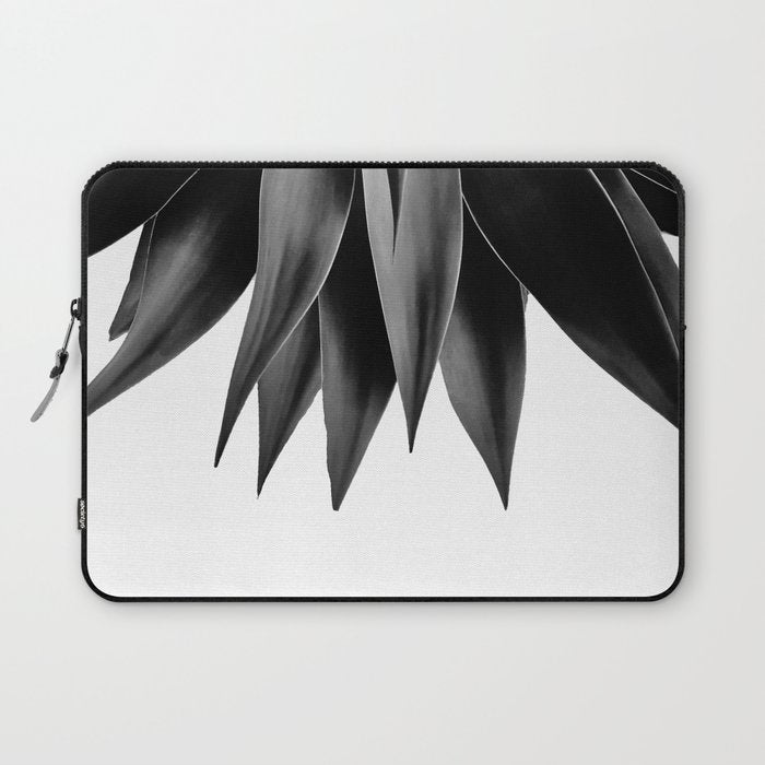Agave fringe - noir Laptop Sleeve Gallery Image 1