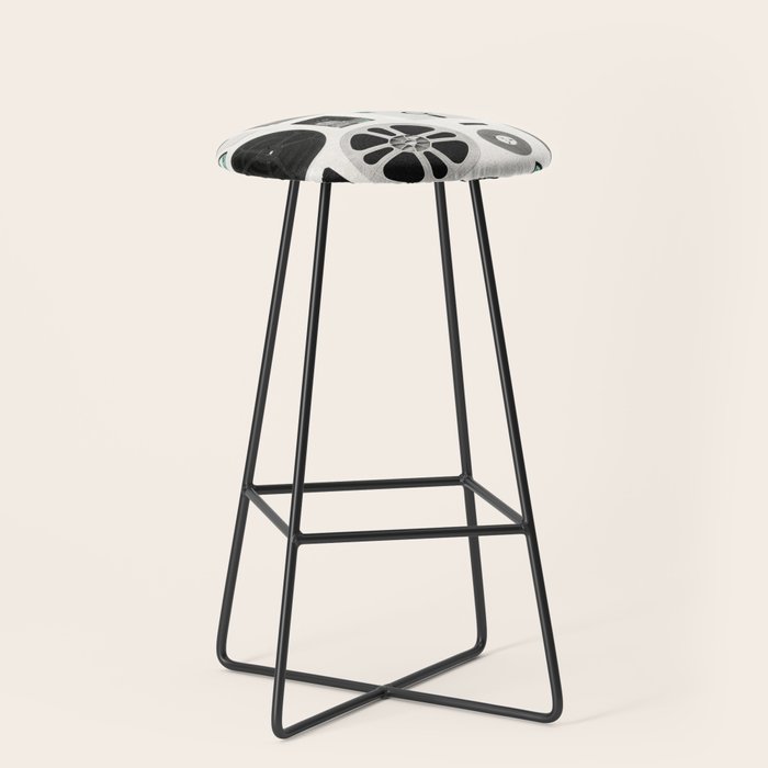 Data Stool Gallery Image 1