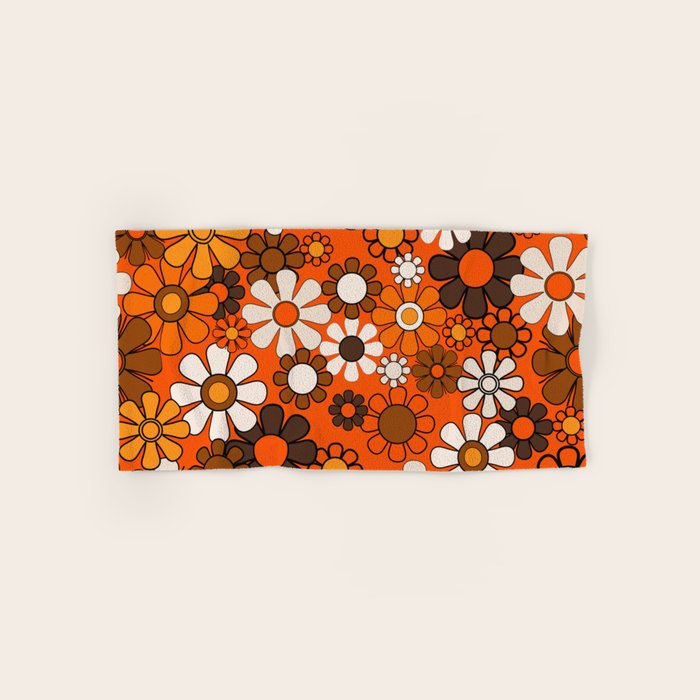 Retro 70s Floral Pattern Groovy Garden Flowers in Orange and Brown Bath Towel Gallery Image 1